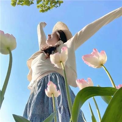 赤裸的美奈子